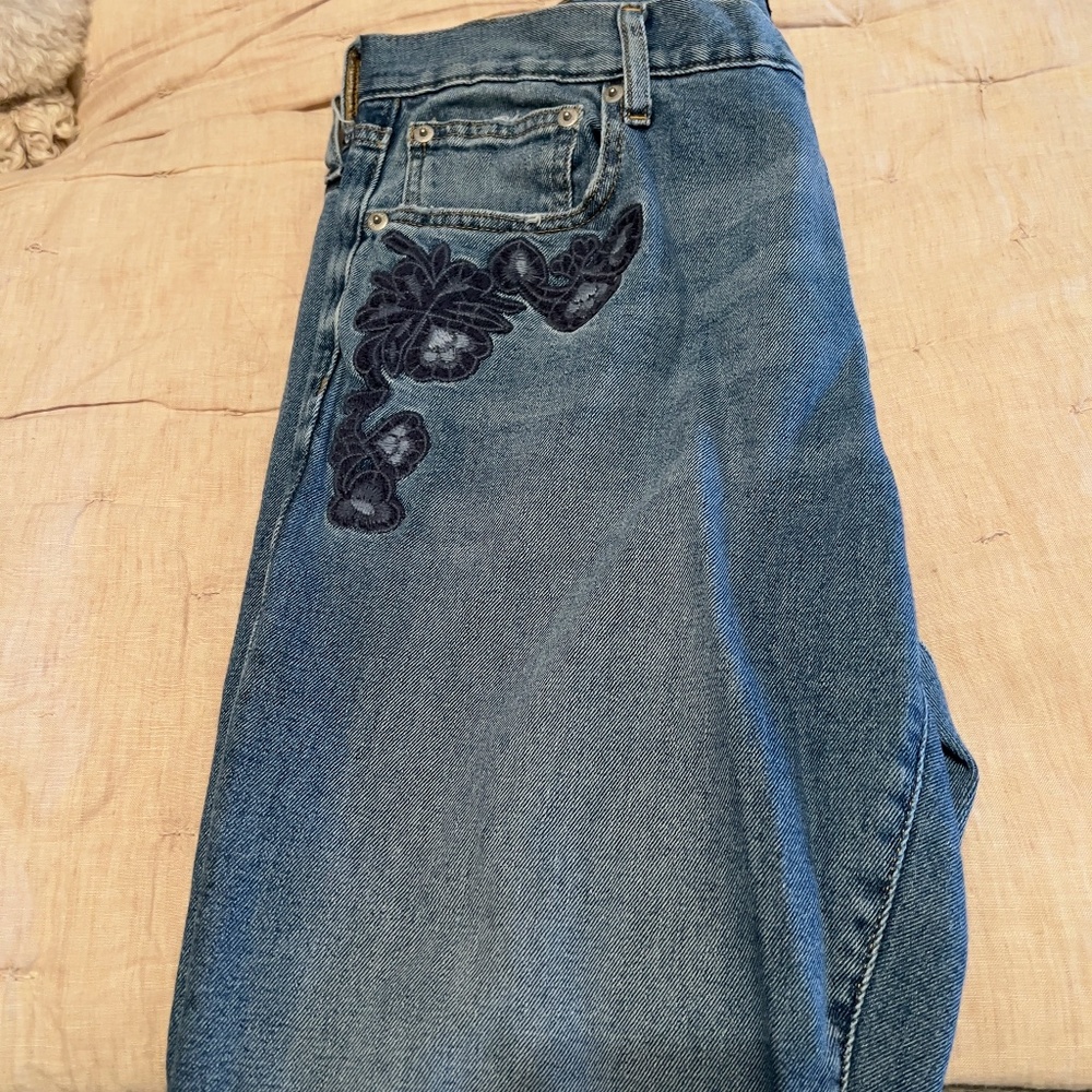 GAP embroider crop pants